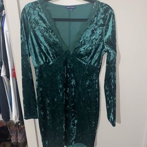 Heart & Hips Velvet Dress